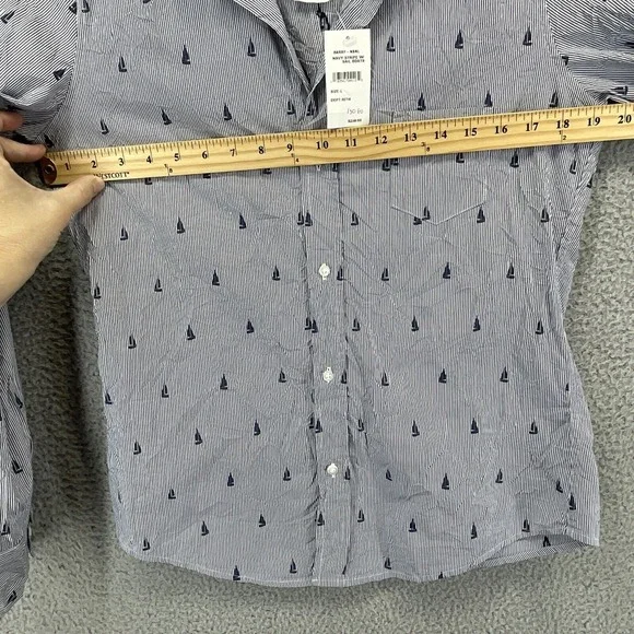 Frank & Eileen Navy and White Button Down Shirt - Picture 8 of 12